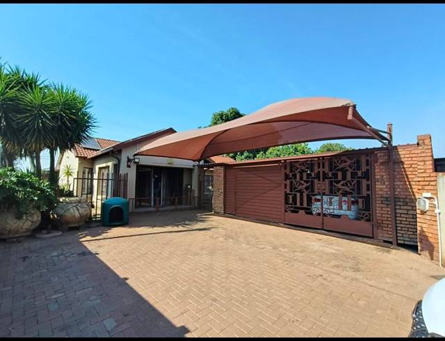 3 BEDROOM HOUSE FOR SALE IN DASPOORT